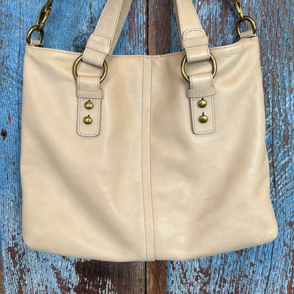 Fossil Cori Leather Assorted Chain Satchel - Picture 5 of 9